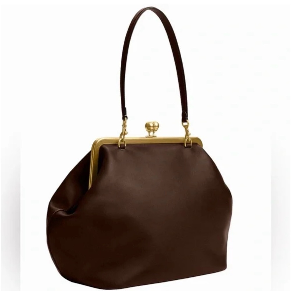 Elegant Brown Coach Kisslock Leather Handbag